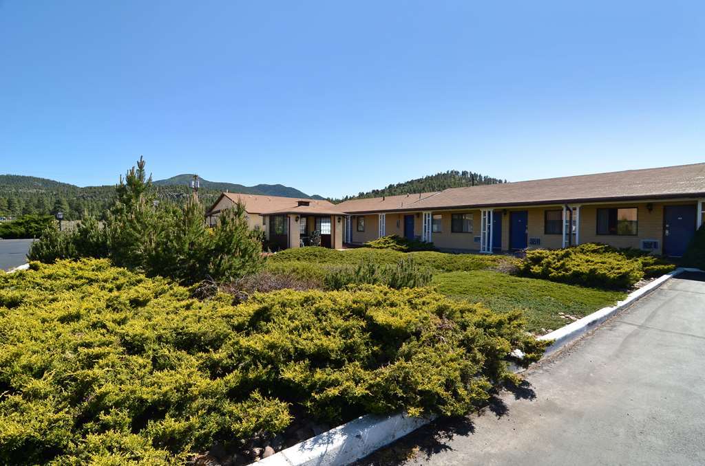 Super 8 By Wyndham Williams West Route 66 - Grand Canyon Area Esterno foto